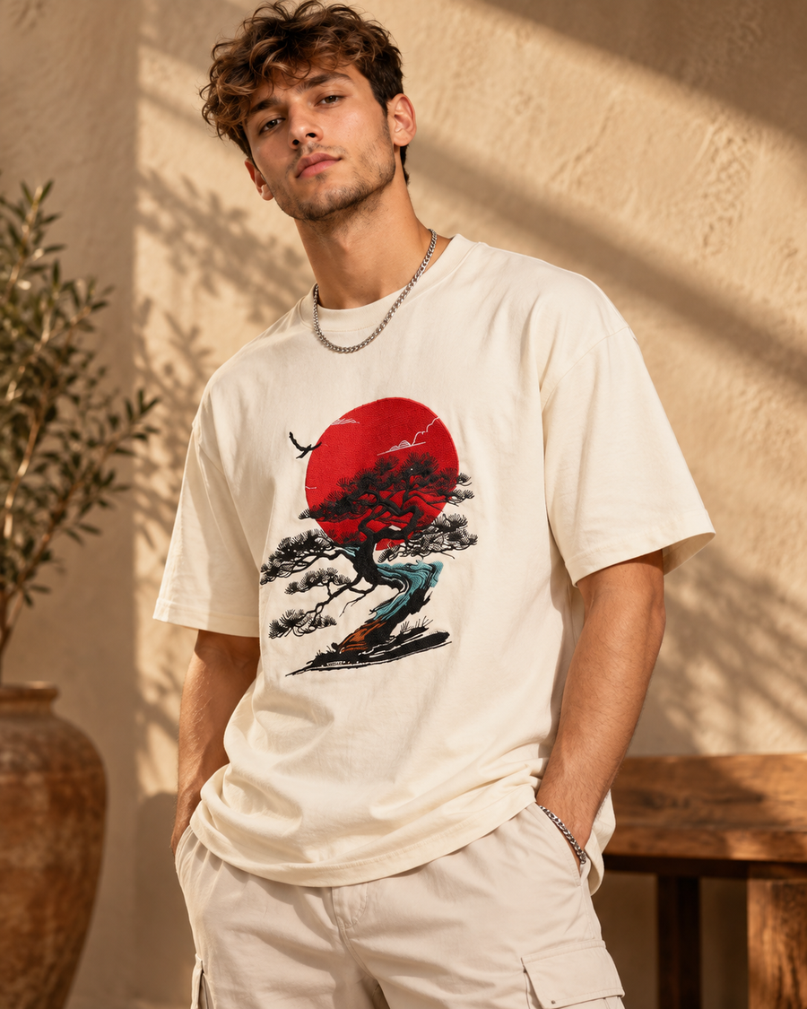 Nature : Bonsai & Red Sun